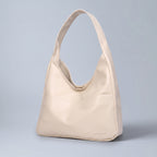 Sofia in Cream – freigestellt
