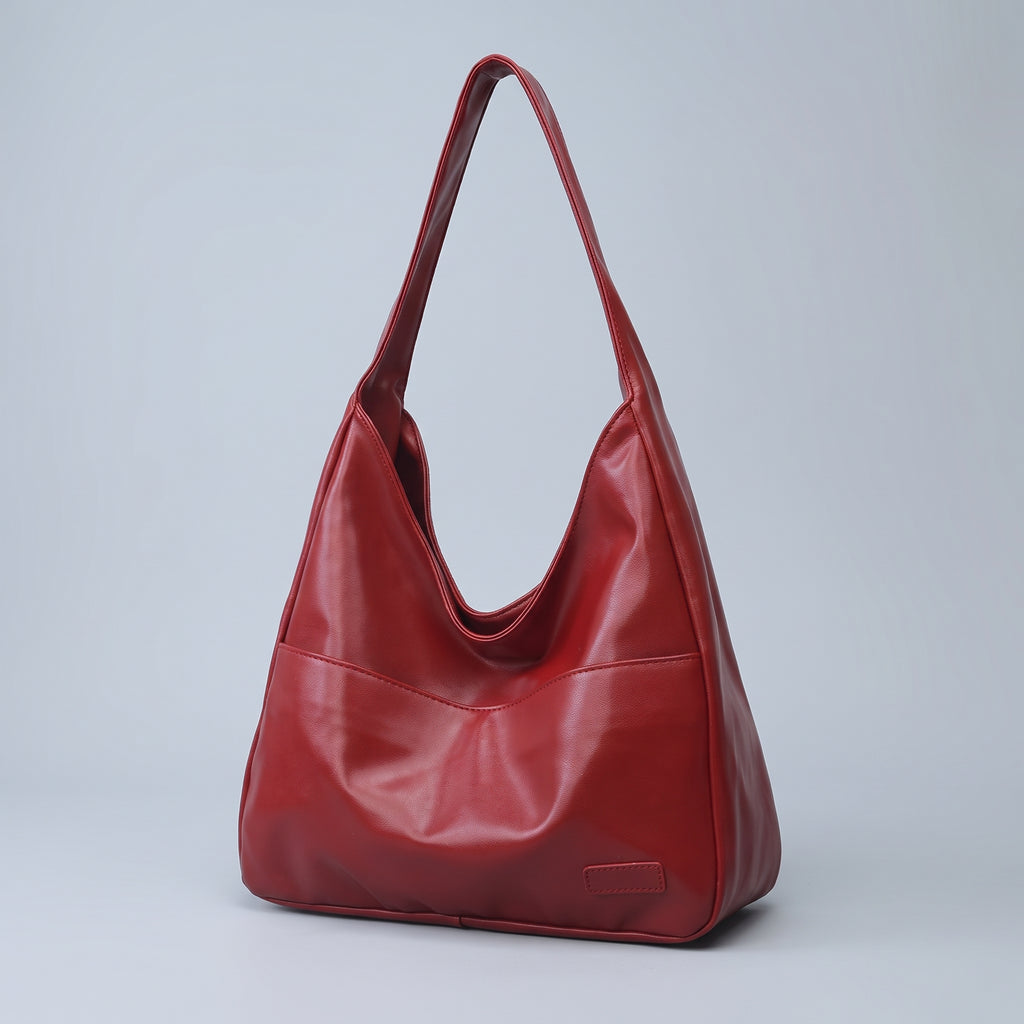 Sofia in Wine Red – freigestellt