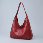 Sofia in Wine Red – freigestellt