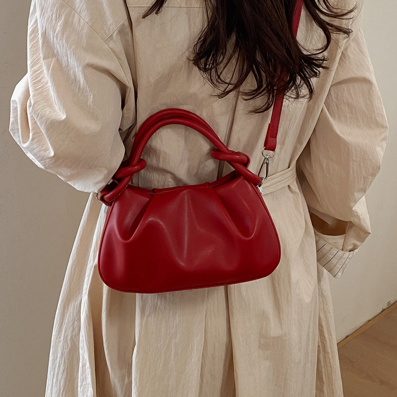 Monaco in Cherry Red – getragen